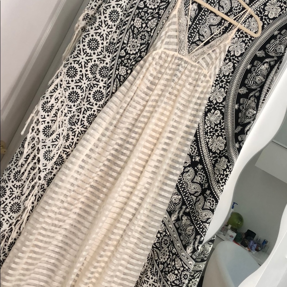 VINTAGE IVORY SHEER RIBBON LONG NEGLIGEE
